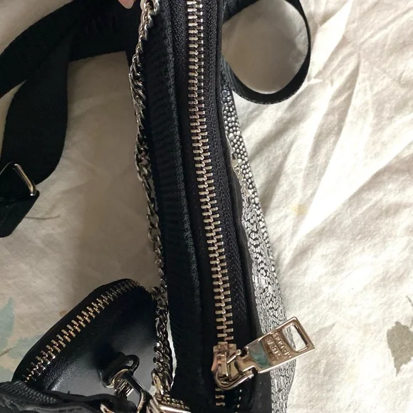 Steve Madden Rhinestone Bag with Adjustable Strap and Chain Strap 🤍🖤 - Picture 11 of 11